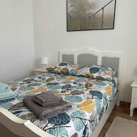 Refúgio Dourado Apartamento *